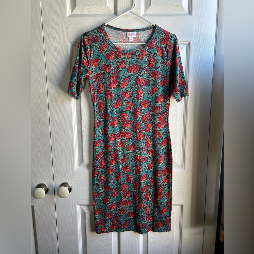 LuLaRoe Floral “Julia” Fitted Dress - S